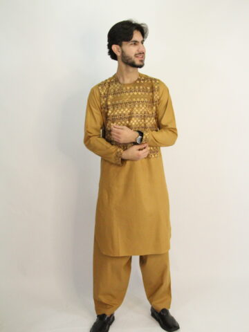 Gele Perahan Tunban met Borduurwerk